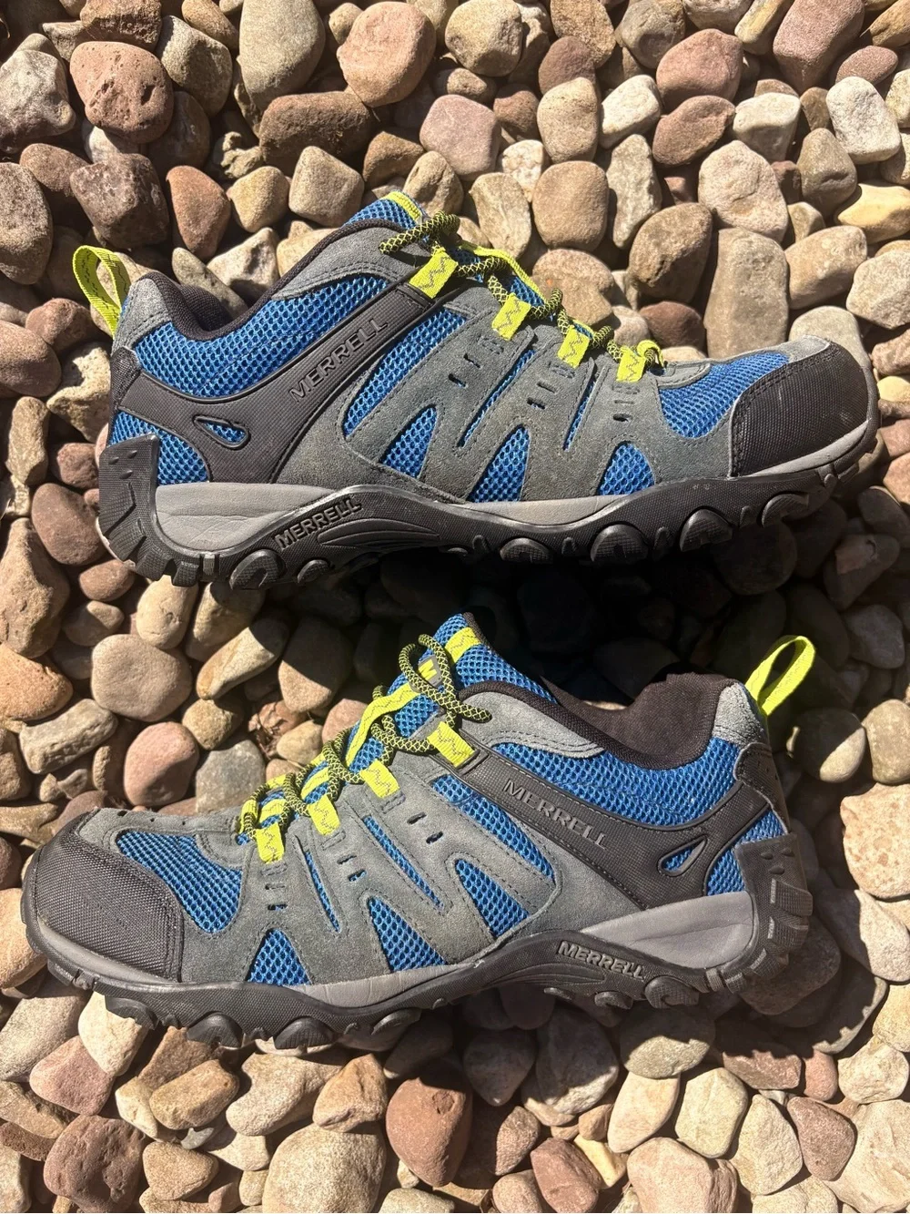 Men's Merrell Dark Denim Accentor Lace Up Hiking Shoes. Size 9.5 Blue/Black